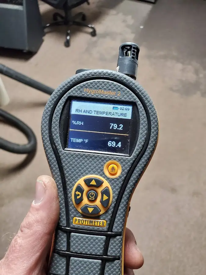 Moisture meter humidity assessment for Fire & Smoke Damage Restoration in Kendale Lakes